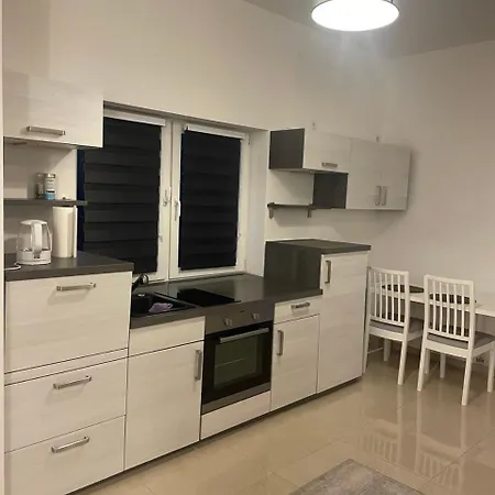 Am Goethe Bogen * زيوثين